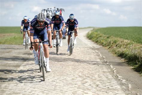 Who are the bookies' favourites to win the men's Paris.